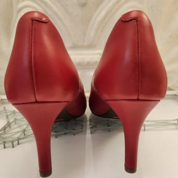 Rockport Total Motion 75mm Pointy Toe Pumps. Red. NIB. Size 8.5. Leather - Picture 7 of 12